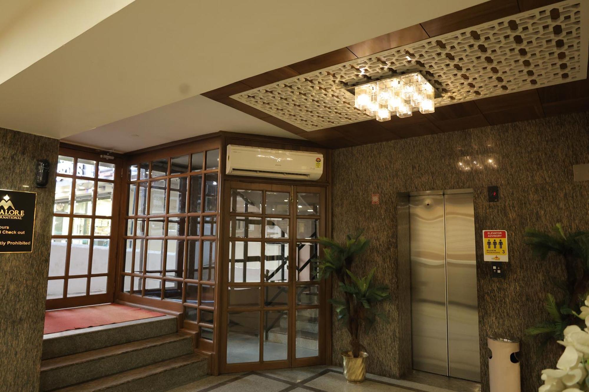 Hotel Mangalore International Exteriér fotografie