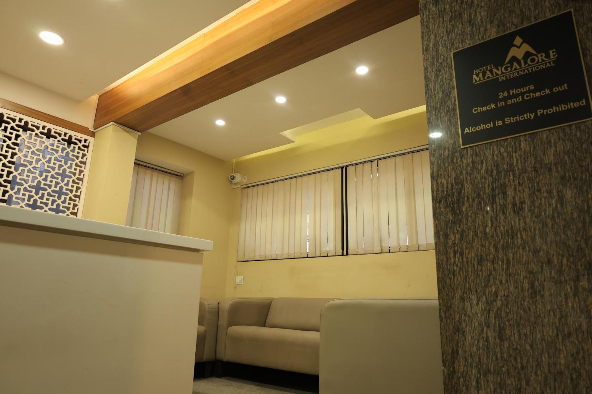 Hotel Mangalore International Exteriér fotografie