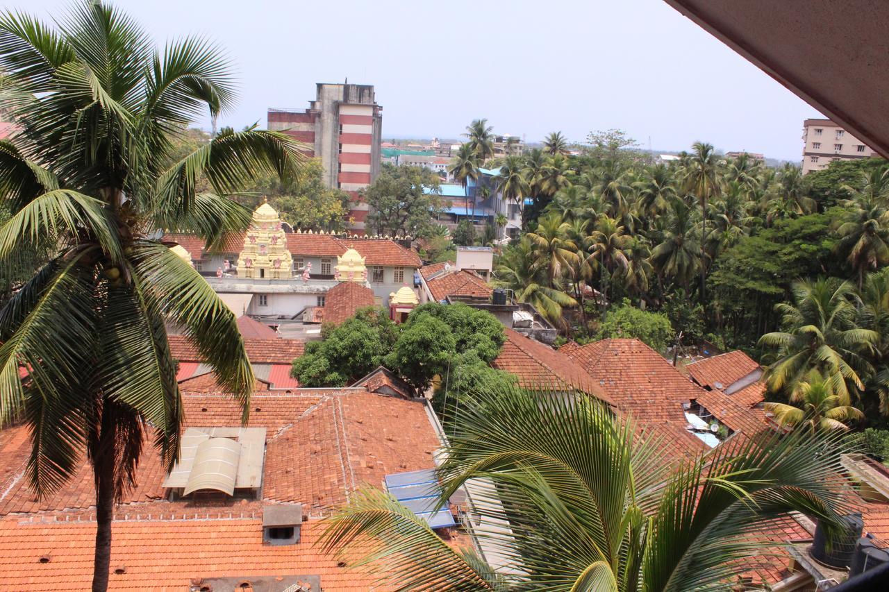 Hotel Mangalore International Exteriér fotografie